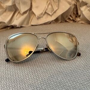 AUTHENTIC Women’s Chanel 18k Gold Mirrored Pilot Sunglasses
